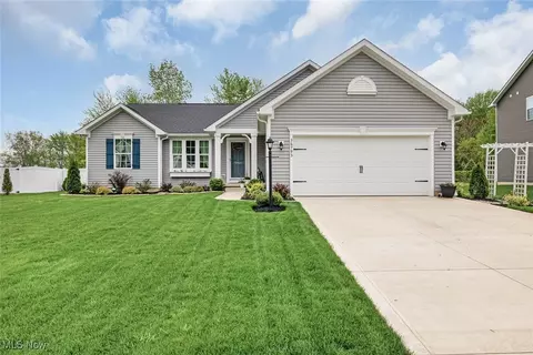 36793 Rummel Mill Dr, North Ridgeville, OH 44039