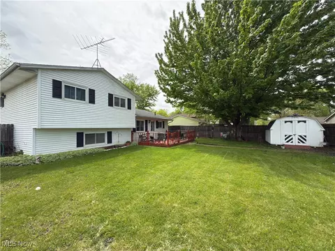 2736 Rita Dr, Lorain, OH 44053 photo 22