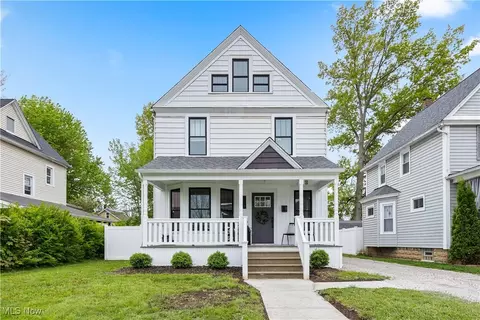 211 Harvard Ave, Elyria, OH 44035