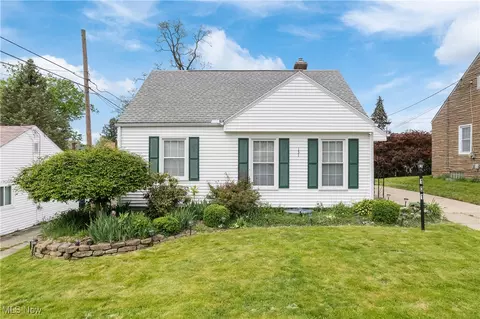131 Palmetto Ave, Akron, OH 44301