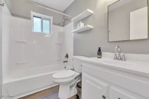 461 Xavier St, Elyria, OH 44035 photo 34