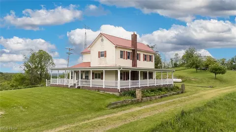 50504 State Route 556, Clarington, OH 43915