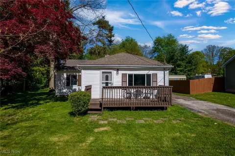 1771 Issaquah St, Cuyahoga Falls, OH 44221