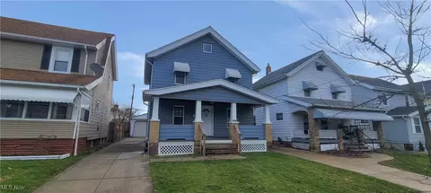 3503 W 127th St, Cleveland, OH 44111