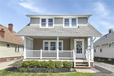 7700 Spring Garden Rd, Parma, OH 44129