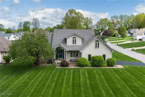 5678 Cider Ml, Youngstown, OH 44515