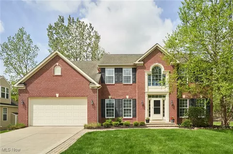 1284 Spafford Dr, Copley, OH 44321