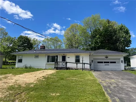 14584 Dean Ct, Burton, OH 44021