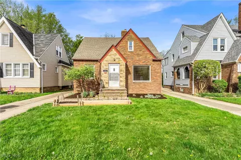 262 E 208th St, Euclid, OH 44123 photo 5