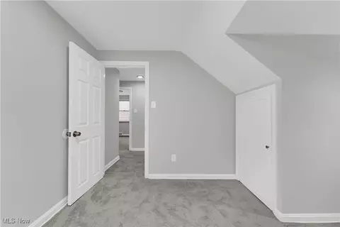 262 E 208th St, Euclid, OH 44123 photo 24