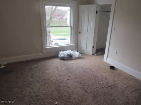 Bedroom - 148 Bell Ave, Elyria, OH 44035 photo 2 of 2