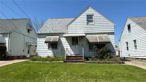 15917 Turney Rd, Maple Heights, OH 44137