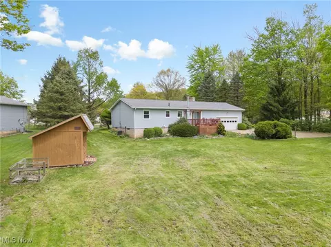 235 Heritage Dr, Beloit, OH 44609 photo 11