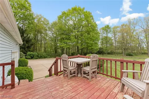 235 Heritage Dr, Beloit, OH 44609 photo 8