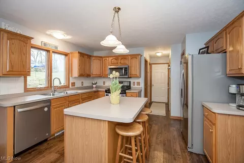 2131 Kimberly Ct, Wickliffe, OH 44092 photo 33