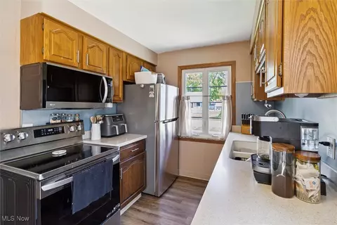605 Harvard Ave, Elyria, OH 44035 photo 10