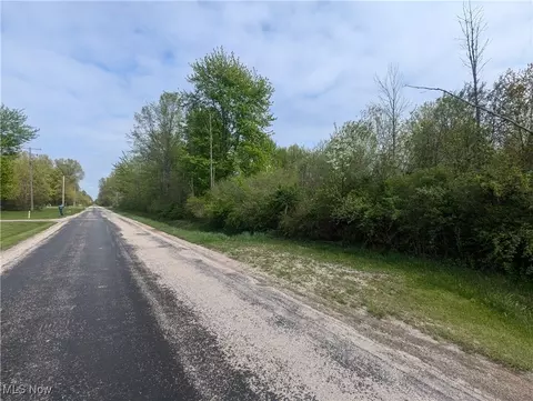 Gore Road, Ashtabula, OH 44004