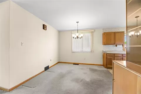 461 Boyd Ave, Akron, OH 44305 photo 7