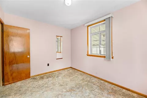 461 Boyd Ave, Akron, OH 44305 photo 22