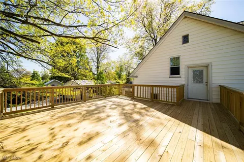 Exterior - 2226 W 13th St, Ashtabula, OH 44004 photo 4 of 13