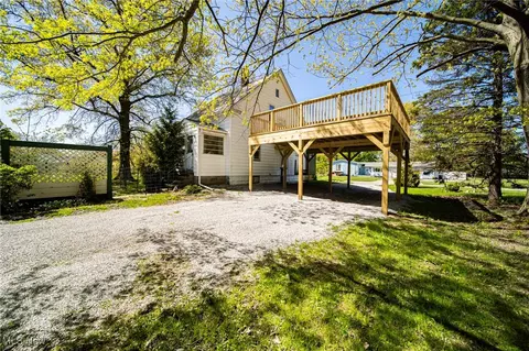 Exterior - 2226 W 13th St, Ashtabula, OH 44004 photo 2 of 13