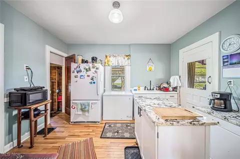 Kitchen - 2226 W 13th St, Ashtabula, OH 44004 photo 1 of 2