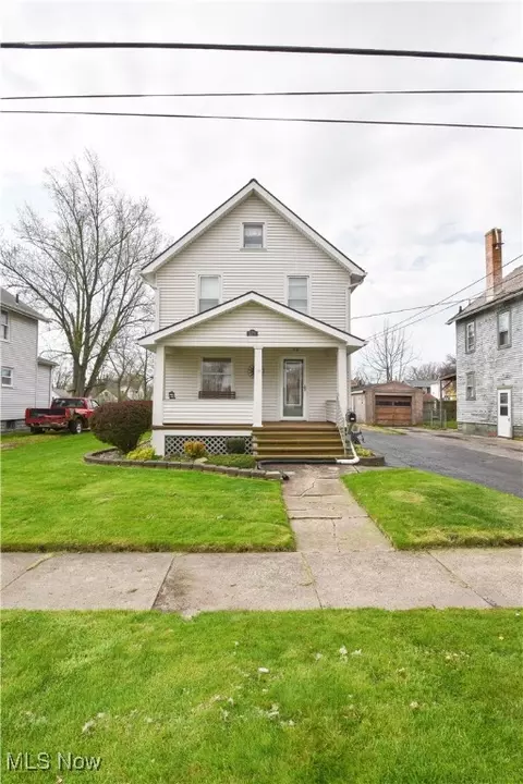1175 Mcmyler St NW, Warren, OH 44485