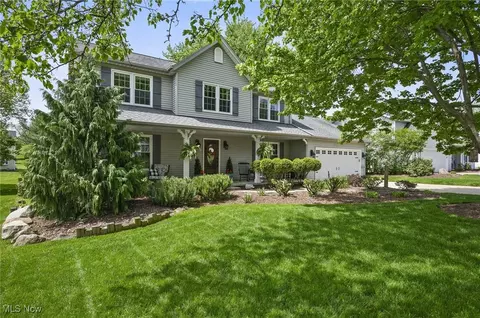 2308 Sandalwood Dr, Twinsburg, OH 44087
