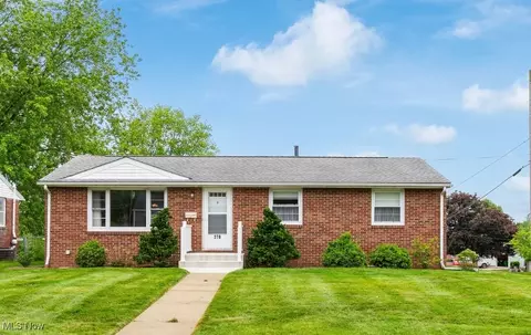 278 25th St NW, Massillon, OH 44647