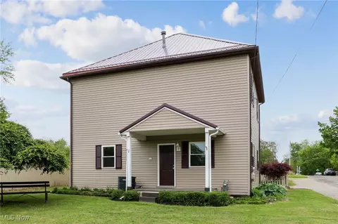 603 Downard Rd, Zanesville, OH 43701