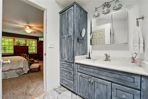 Bath - 7741 Silver Fox Dr, Boardman, OH 44512 photo 2 of 5