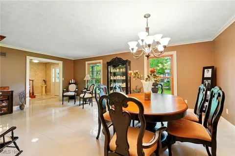 Dining - 7741 Silver Fox Dr, Boardman, OH 44512 photo 1 of 6