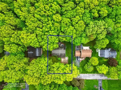 View/Area - 7741 Silver Fox Dr, Boardman, OH 44512 photo 1 of 3