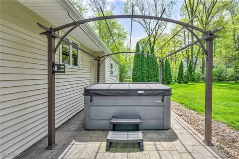 7662 State Rd, Wadsworth, OH 44281 photo 11