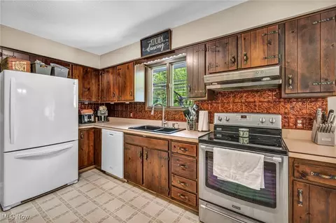 7662 State Rd, Wadsworth, OH 44281 photo 29