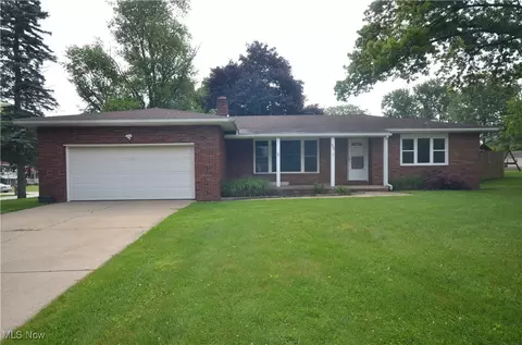 85 Sara Bern Dr, Tallmadge, OH 44278