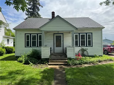 3524 State Rd, Ashtabula, OH 44004 photo 2