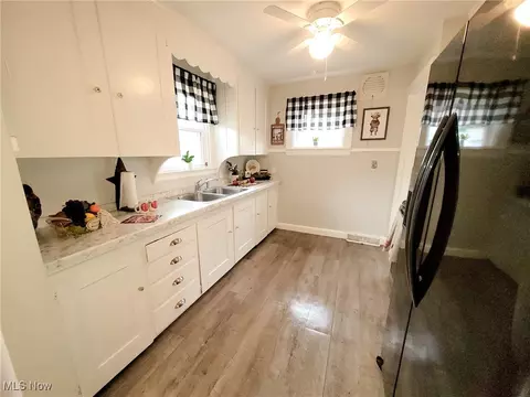 3524 State Rd, Ashtabula, OH 44004 photo 8