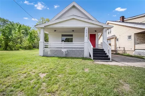 10510 Prince Ave, Cleveland, OH 44105