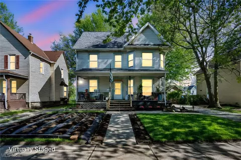 1821 E 30th St, Lorain, OH 44055 photo 1