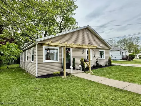 4812 Irma Ave, Youngstown, OH 44514