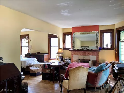 Living - 1728 E 44th St, Ashtabula, OH 44004 photo 1 of 3