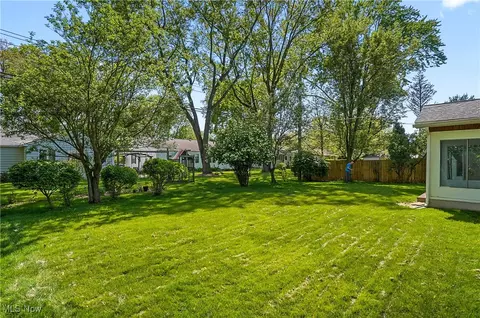 225 Miami Ave, Elyria, OH 44035 photo 35
