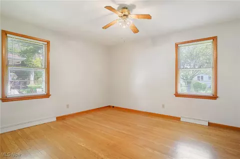 225 Miami Ave, Elyria, OH 44035 photo 13