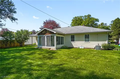 225 Miami Ave, Elyria, OH 44035 photo 34
