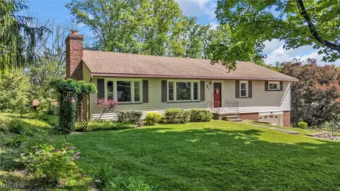 961 Alpine Blvd, Uniontown, OH 44685