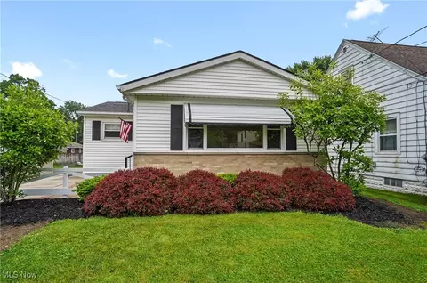 157 28th St NW, Barberton, OH 44203