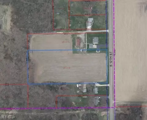 S 12th Street, Sebring, OH 44672