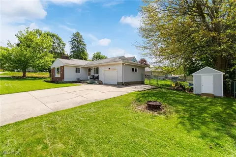 2202 Cramer Ave, Akron, OH 44312 photo 33