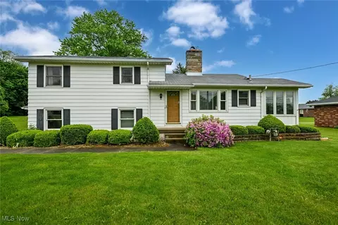 1883 Massillon Rd, Akron, OH 44312